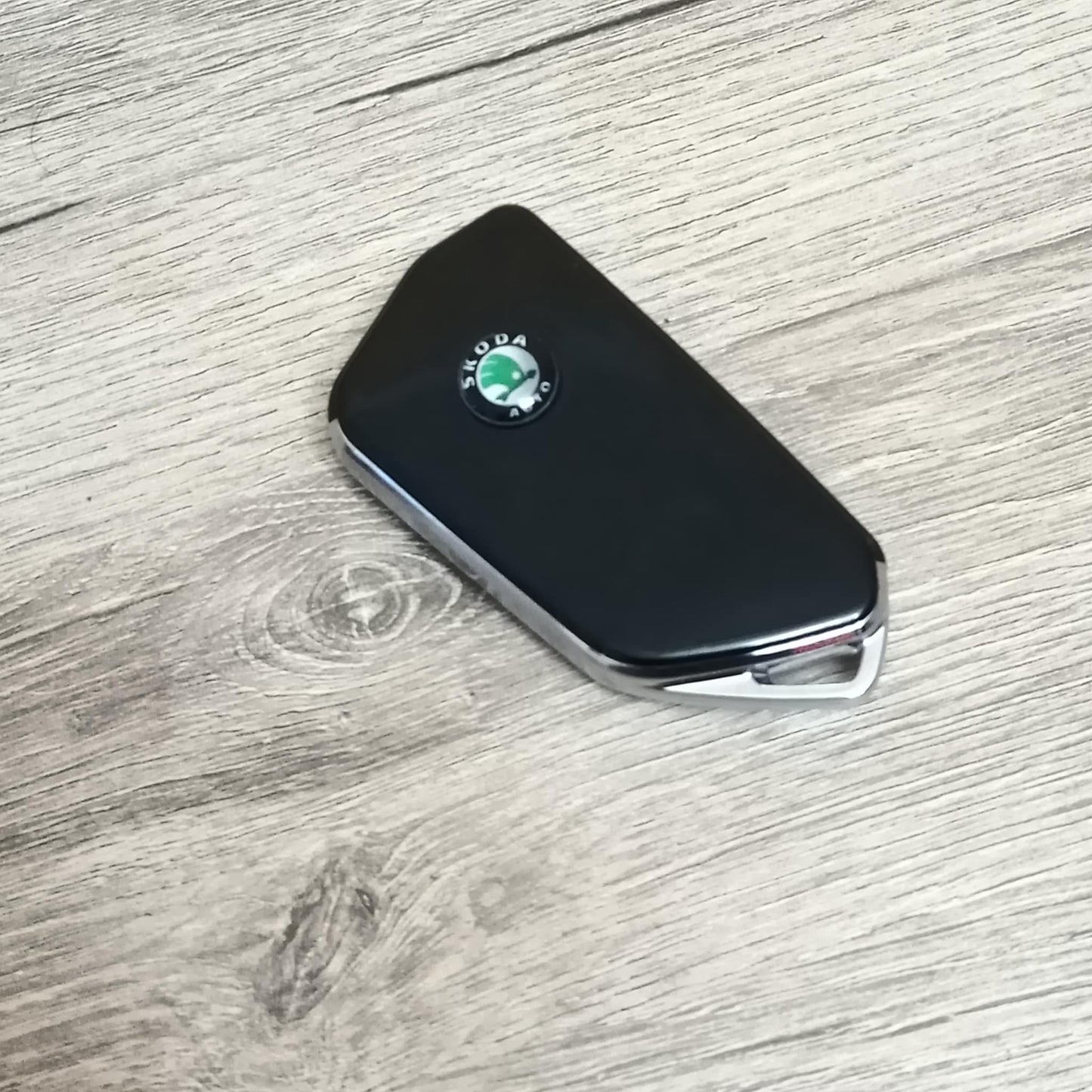 المفاتيح الحديثة لمركبات مجموعة VAG (Volkswagen, Skoda, Seat)