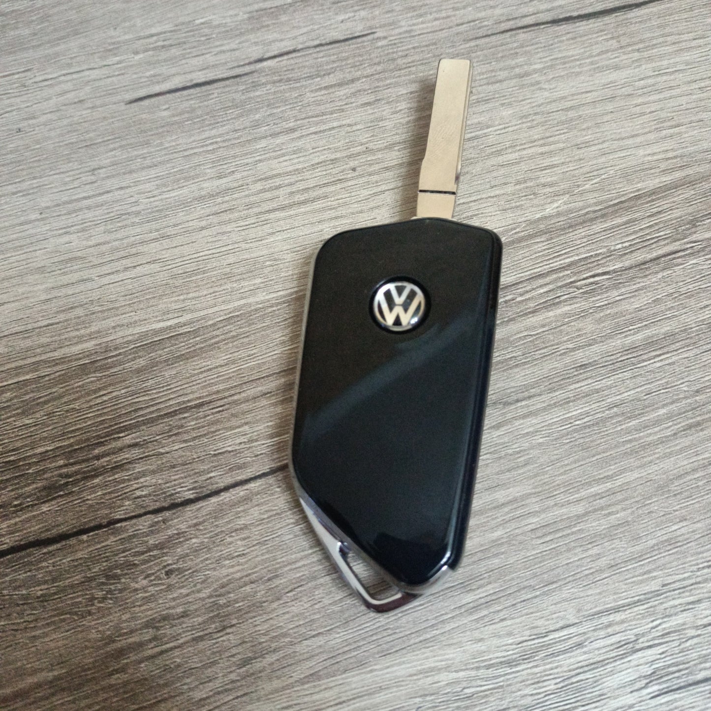 المفاتيح الحديثة لمركبات مجموعة VAG (Volkswagen, Skoda, Seat)