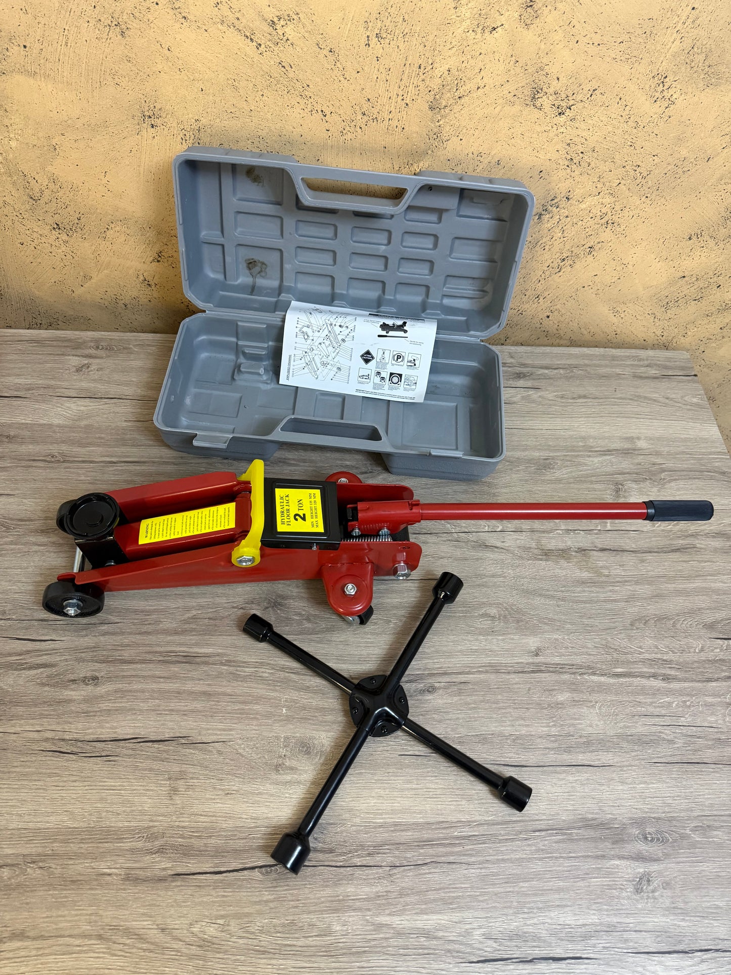 cric chariot 2 TONNESتخفيضات